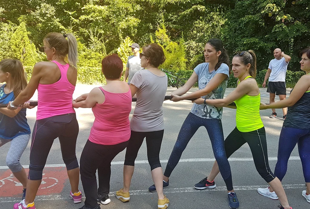 Miscare in grup pe Trivale sau in parc Pitesti